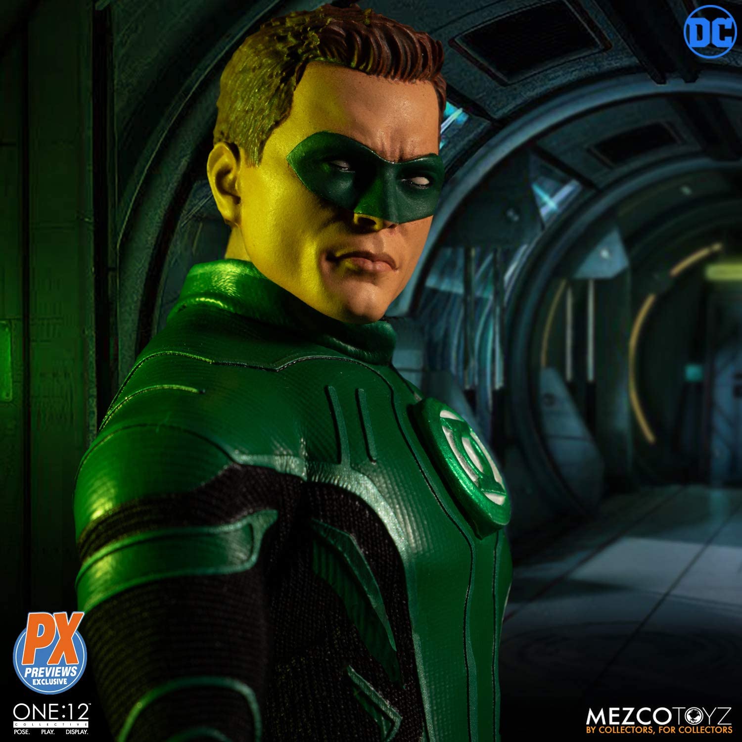 Mezco one 12 outlet Hal Jordan Green Lantern